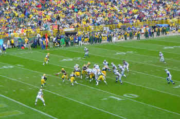 packlionslam0312.JPG (32348 bytes)