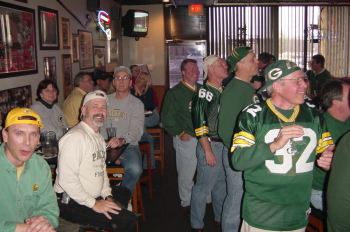 packseahawks19.JPG (104609 bytes)