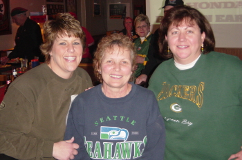 packseahawks29.JPG (92166 bytes)