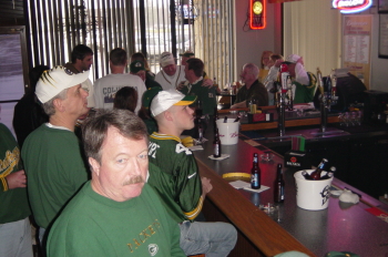 packseahawks9.JPG (98465 bytes)